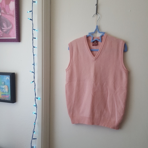 🌙Vintage Lambs Wool Nordstrom Sweater Vest - Picture 2 of 7